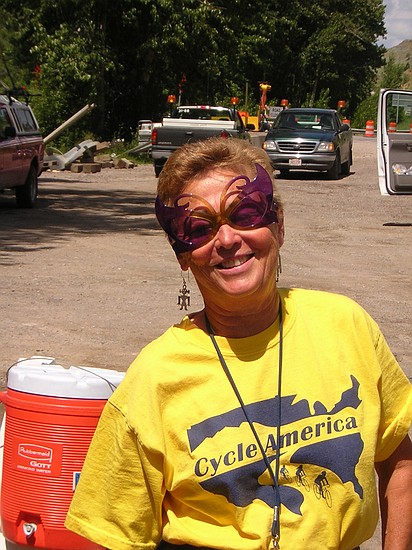 Estelle (staff people got the yellow shirts)
