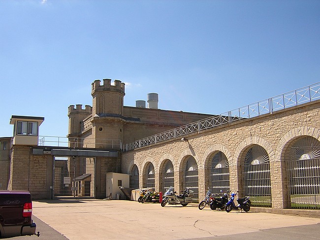 prison, opened 1852 in Waupun, WI