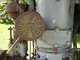 4 (independent) cylinder 100hp 1917 diesel tugboat engine